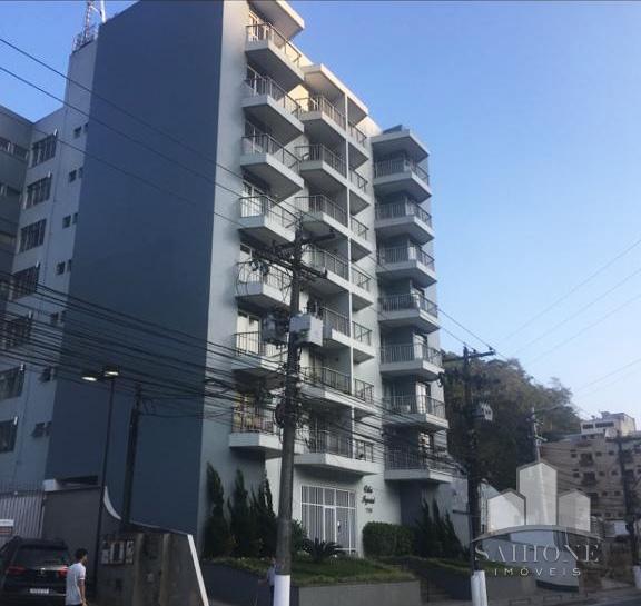 Apartamento em Coronel Veiga - Petrópolis/RJ  - 2 Dormitórios