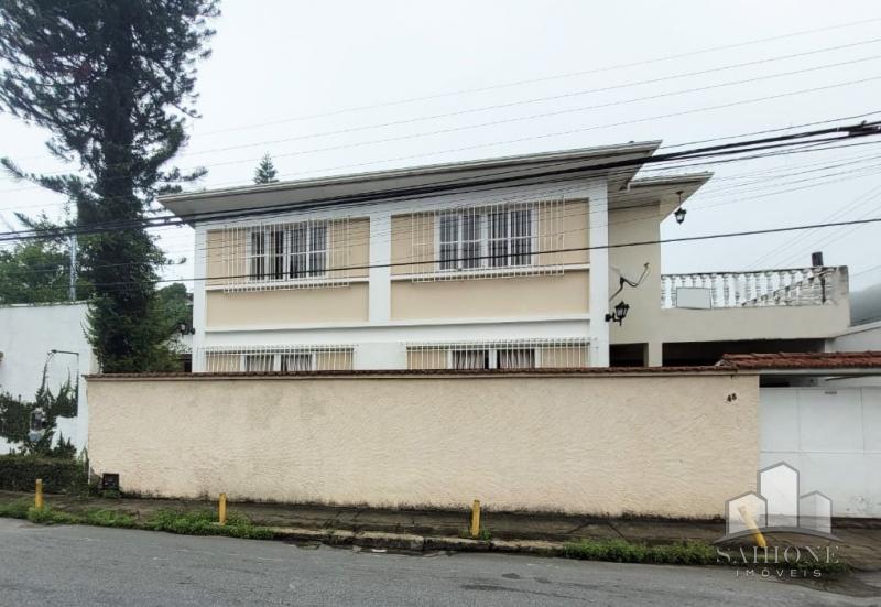Casa em Valparaíso - Petrópolis/RJ  - 2 Dormitórios