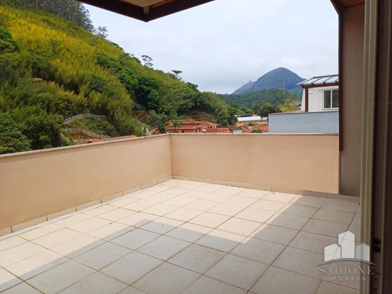 Cobertura em Corrêas - Petrópolis/RJ  - 2 Dormitórios
