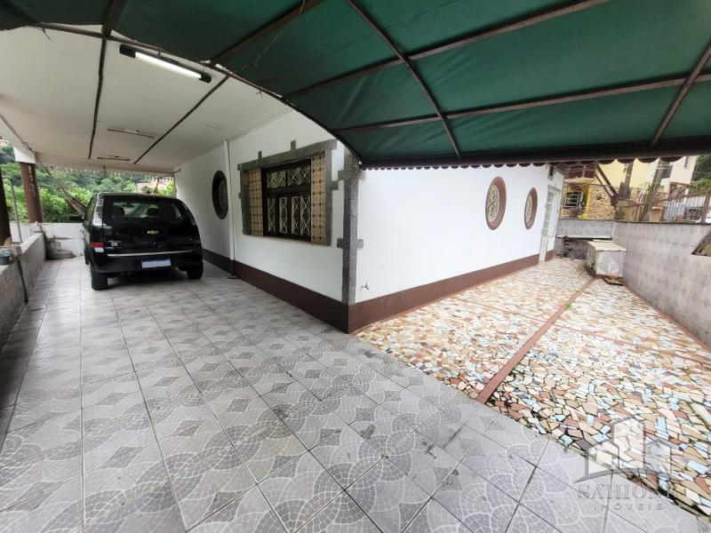 Casa em Siméria - Petrópolis/RJ  - 4 Dormitórios