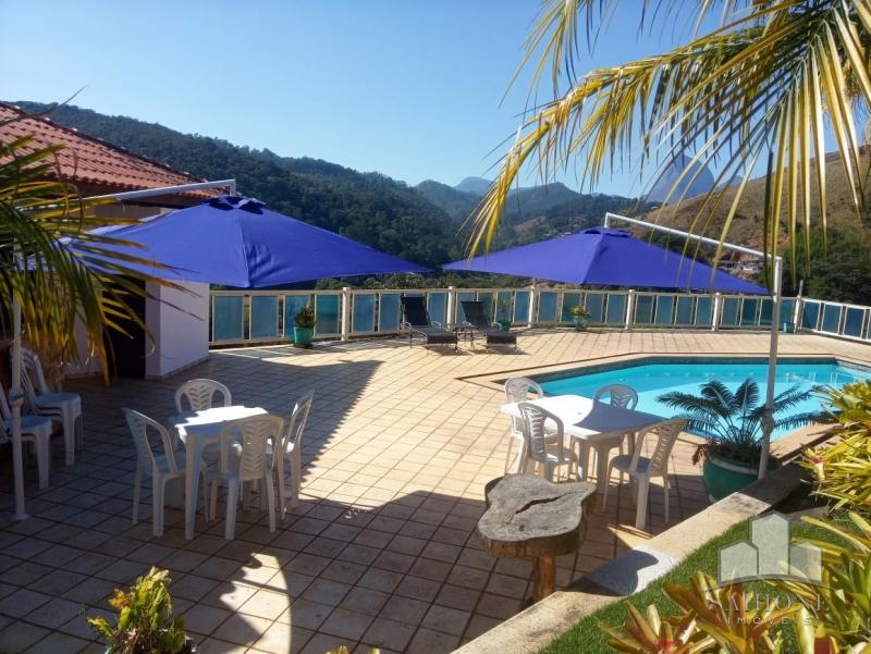 Casa em Itaipava - Petrópolis/RJ  - 8 Dormitórios