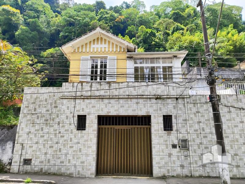Casa em Bingen - Petrópolis/RJ  - 2 Dormitórios