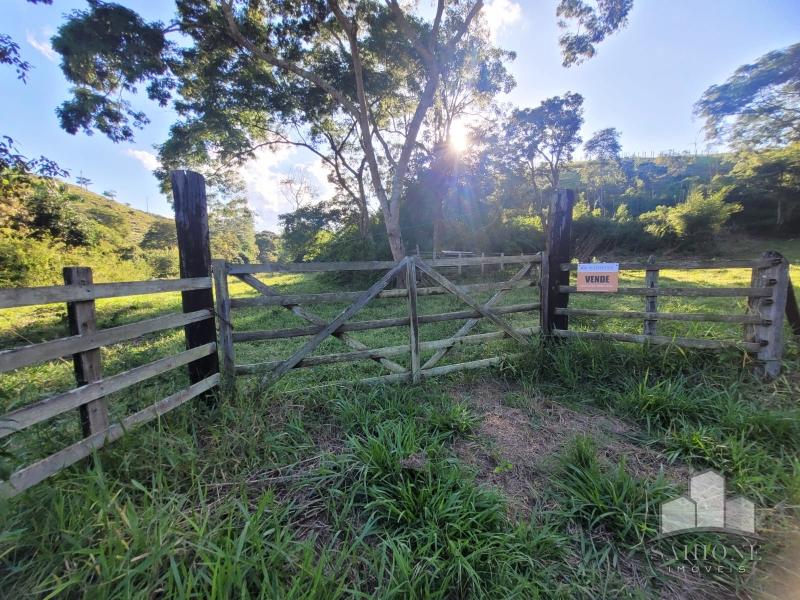 Sítio em Sebollas - Paraíba do Sul/RJ  - 1 Dormitórios