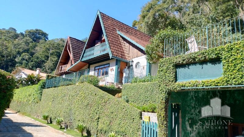 Casa em Itaipava - Petrópolis/RJ  - 3 Dormitórios
