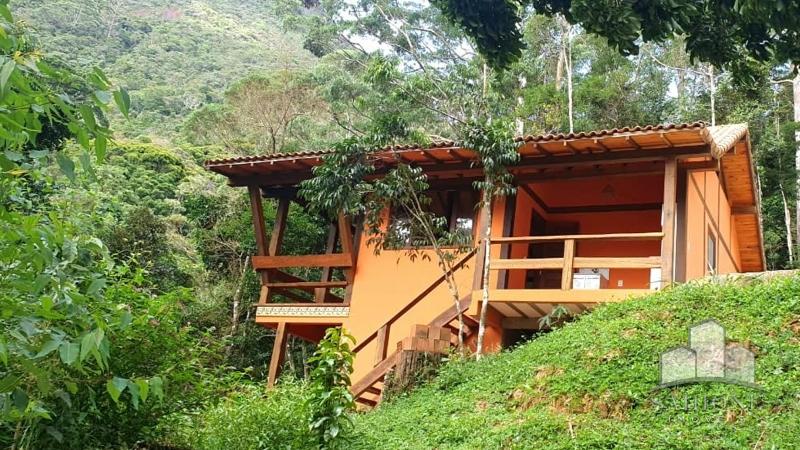 Sítio em Rocio - Petrópolis/RJ  - 6 Dormitórios