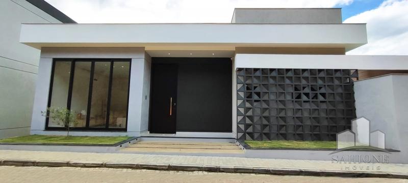 Casa em Areal - Areal/RJ  - 3 Dormitórios