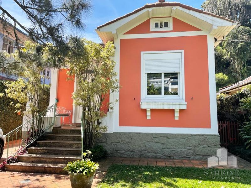 Casa em Morin - Petrópolis/RJ  - 2 Dormitórios