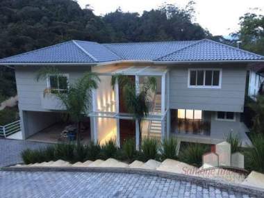 [CI 51] Casa em Quitandinha, Petrópolis/RJ