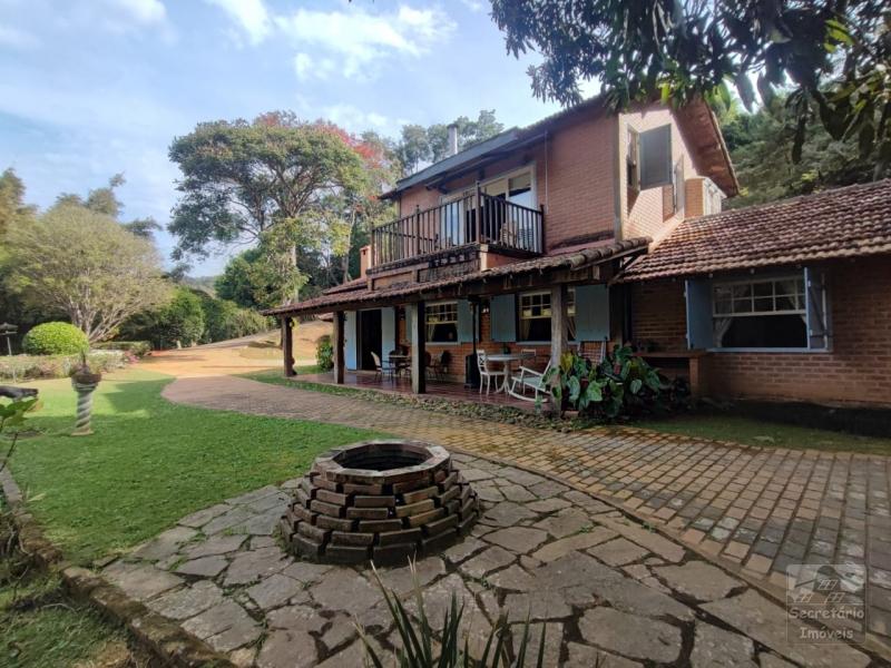 Casas e Sítios em Secretário  - Petrópolis/RJ  - 7 Quartos