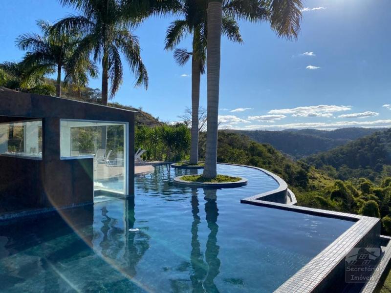 Casas e Sítios em Secretário  - Petrópolis/RJ  - 5 Quartos