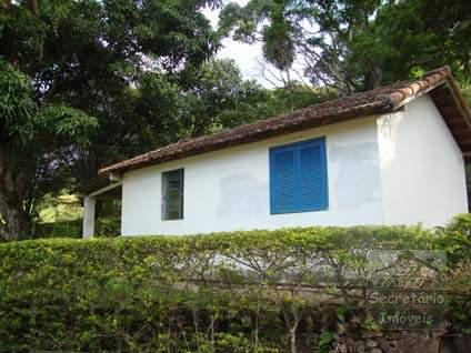 Casas e Sítios em Secretário  - Petrópolis/RJ  - 1 Quartos