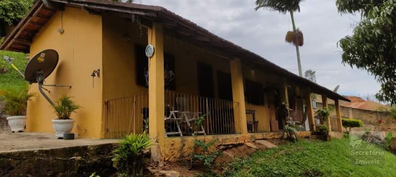 Casas e Sítios em Secretário  - Petrópolis/RJ  - 2 Quartos
