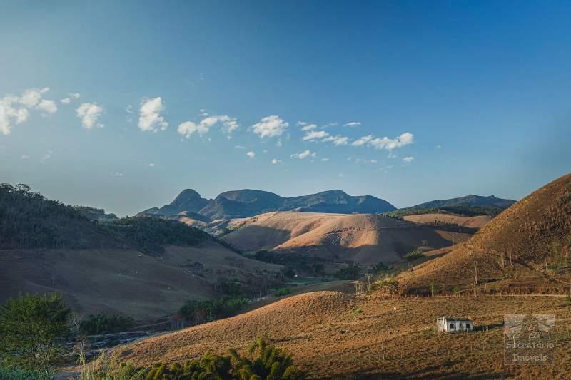 Terreno em Secretário  - Petrópolis/RJ 