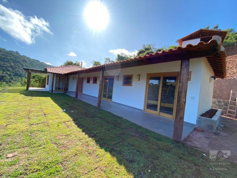Casas e Sítios em Areal  - Petrópolis/RJ  - 3 Quartos