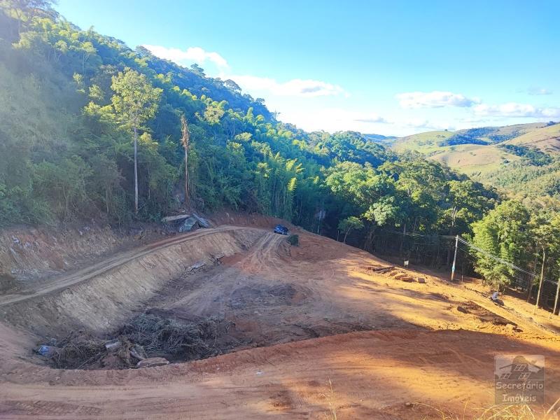 Terreno em Secretário  - Petrópolis/RJ 