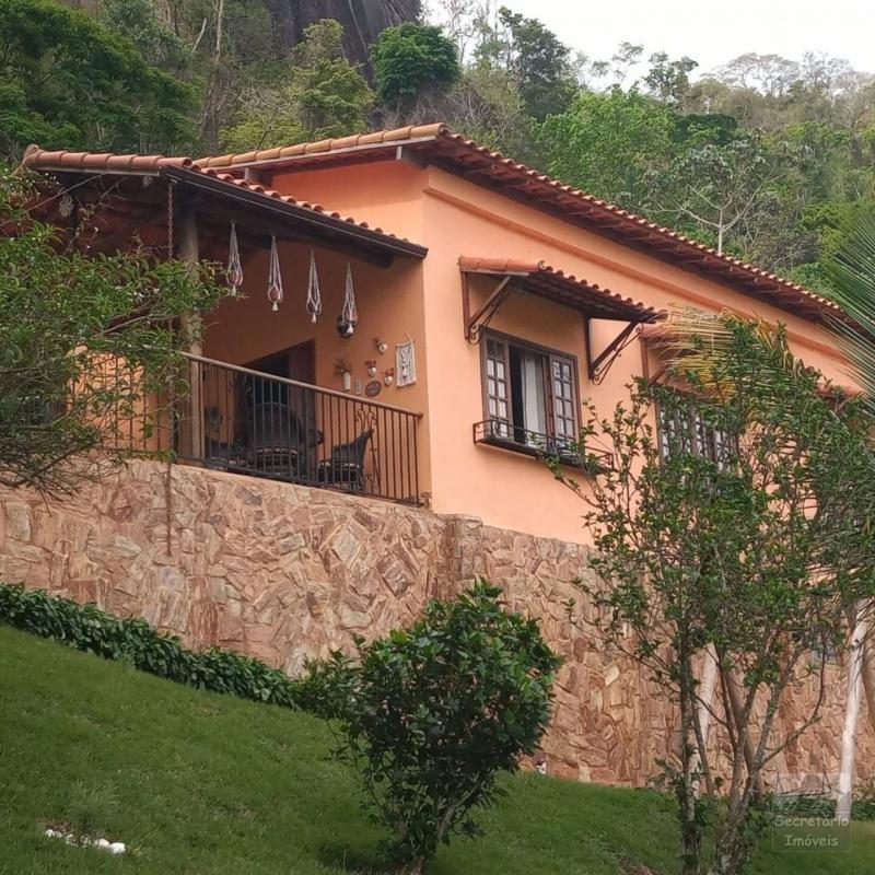 Casas e Sítios em Areal  - Areal/RJ  - 4 Quartos