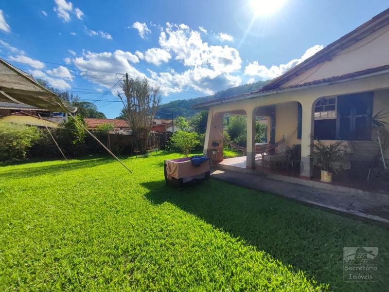 Casas e Sítios em Posse  - Petrópolis/RJ  - 5 Quartos