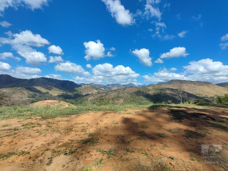 Terreno em Secretário  - Petrópolis/RJ 