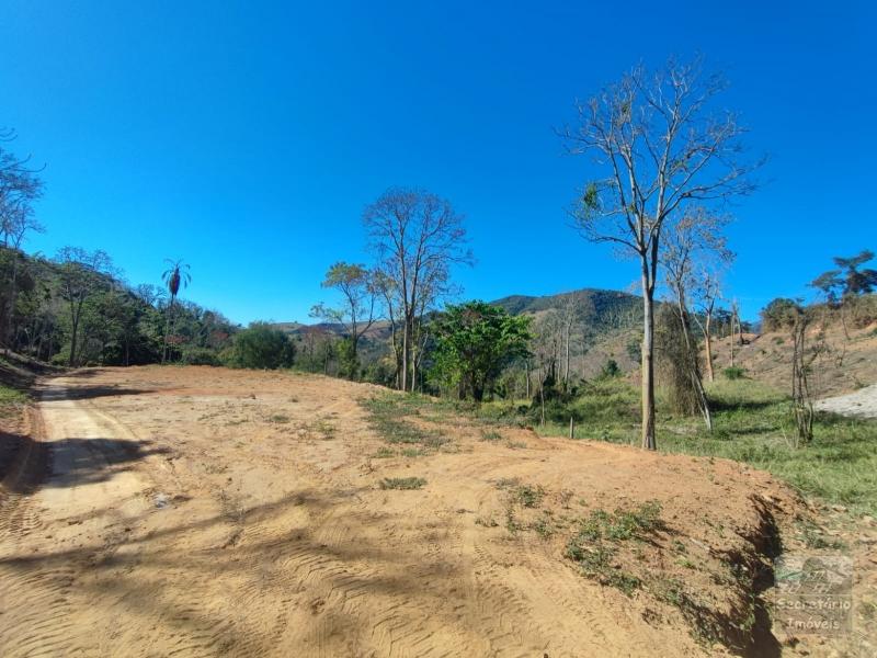 Terreno em Secretário  - Petrópolis/RJ 