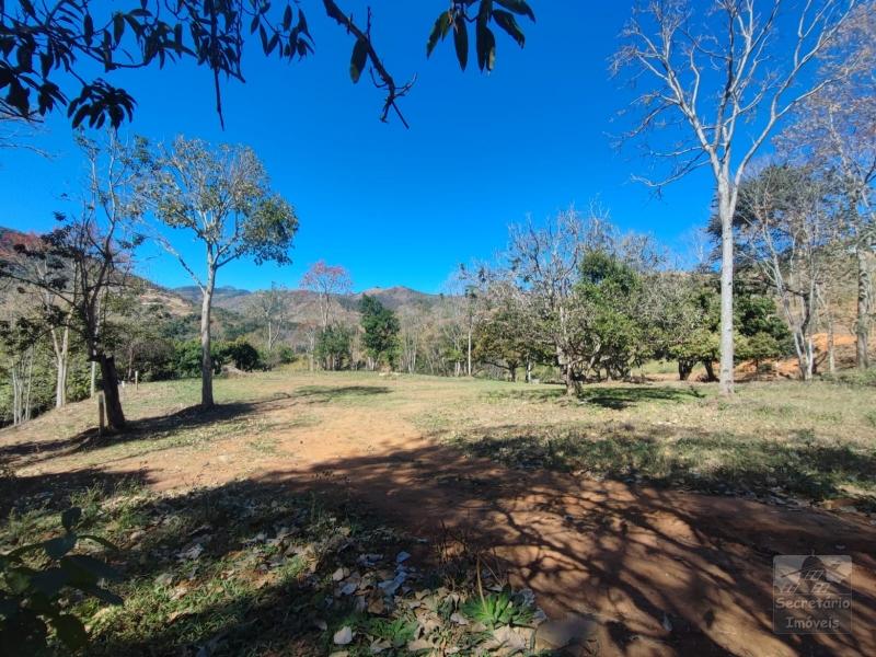 Terreno em Secretário  - Petrópolis/RJ 