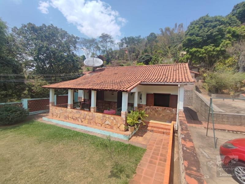 Casas e Sítios em Pedro do Rio - Petrópolis/RJ  - 9 Quartos