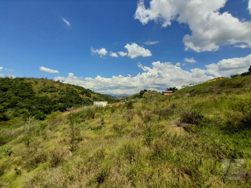 Terreno em Sebollas - Petrópolis/RJ 