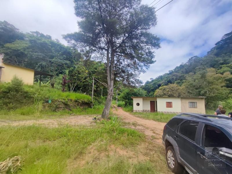 Casas e Sítios em Paty do Alferes - Paty do Alferes/RJ  - 1 Quartos