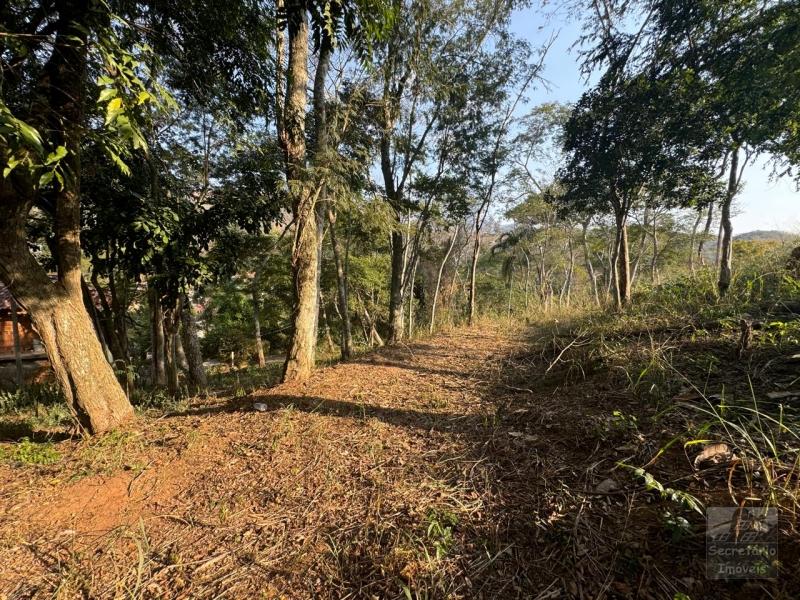 Terreno em Secretário  - Petrópolis/RJ 