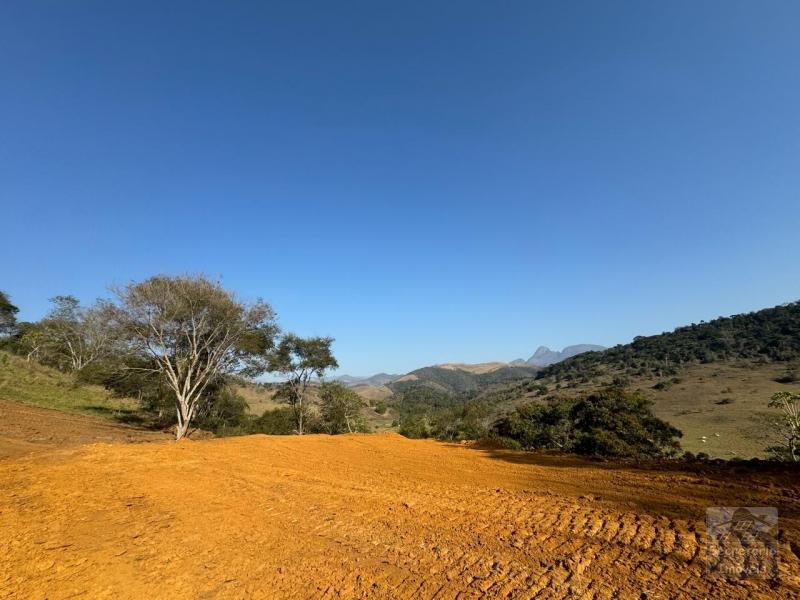 Terreno em Secretário  - Petrópolis/RJ 