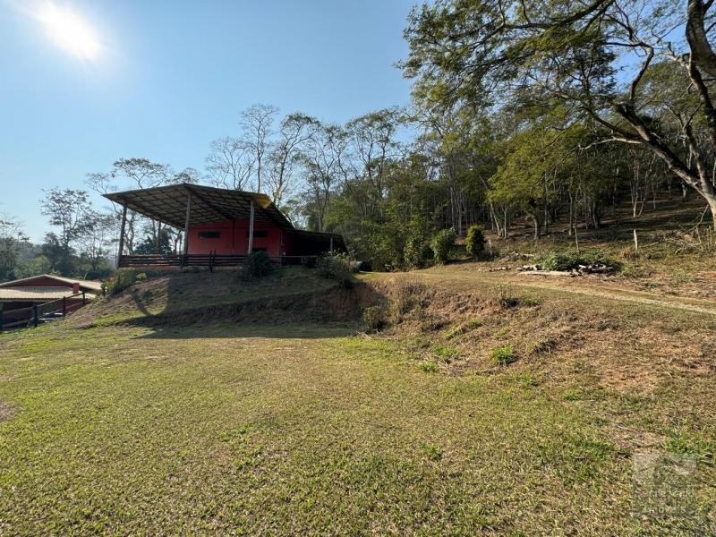 Casas e Sítios em Secretário  - Petrópolis/RJ  - 3 Quartos