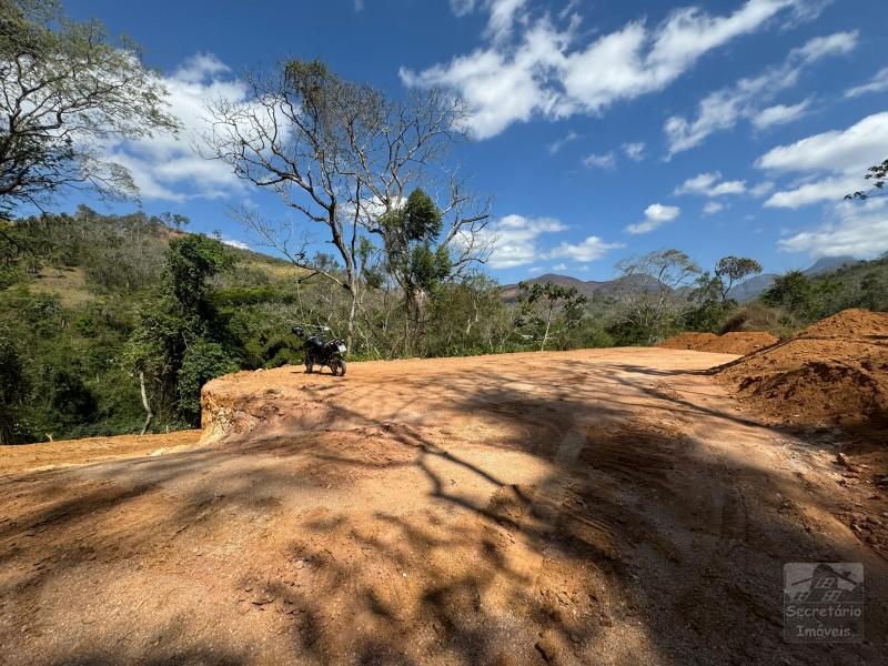 Terreno em Secretário  - Petrópolis/RJ 
