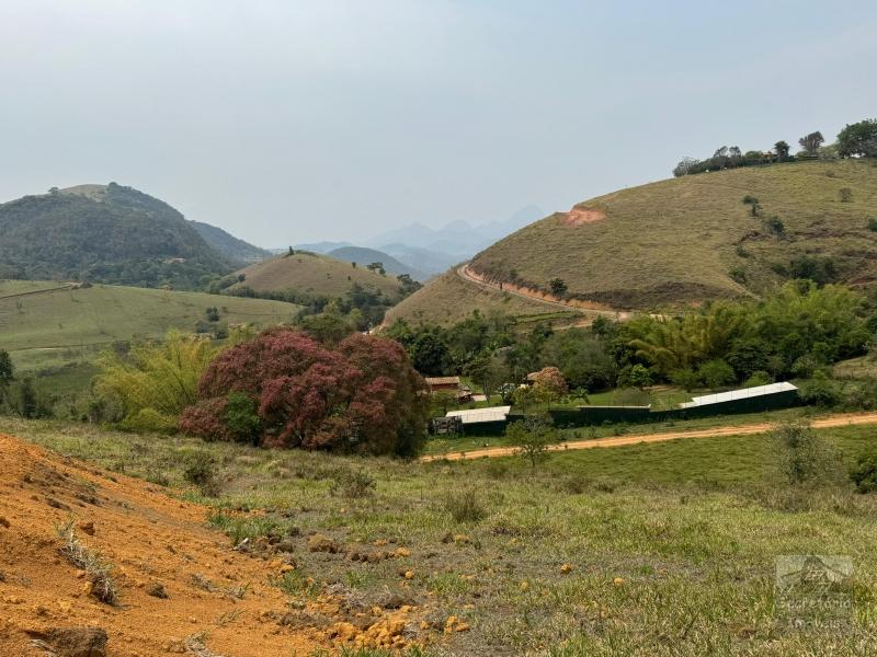 Terreno em Secretário  - Petrópolis/RJ 