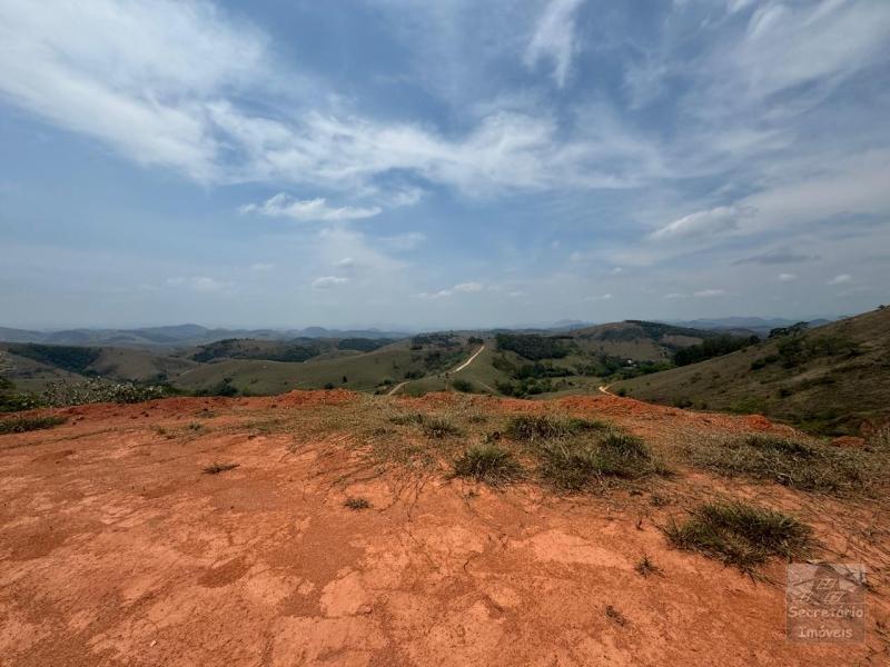 Terreno em Sebollas - Paraíba do Sul/RJ 