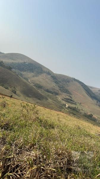 Terreno em Secretário  - Petrópolis/RJ 