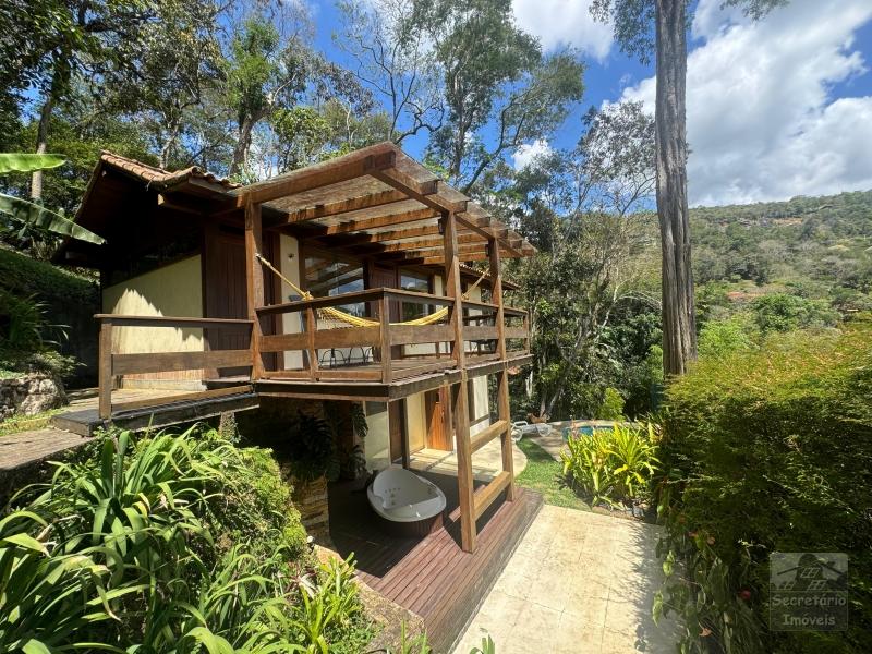Casas e Sítios em Araras e Vale das Videiras - Petrópolis/RJ  - 3 Quartos