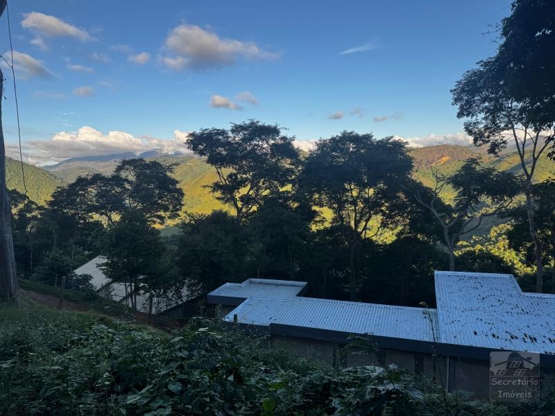 Terreno em Secretário  - Petrópolis/RJ 