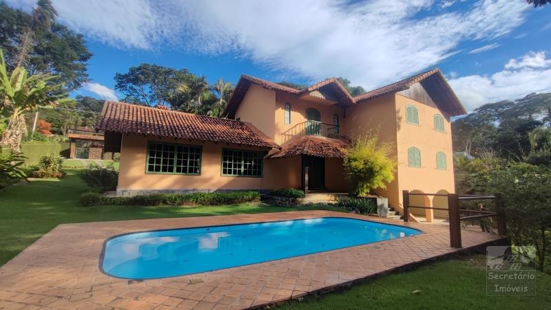 Casas e Sítios em Itaipava  - Petrópolis/RJ  - 2 Quartos
