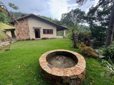 [SEC 3764] Casas e Sítios em Itaipava , Petrópolis/RJ