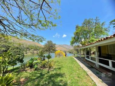 [SEC 35422] Casas e Sítios em Areal , Areal/RJ