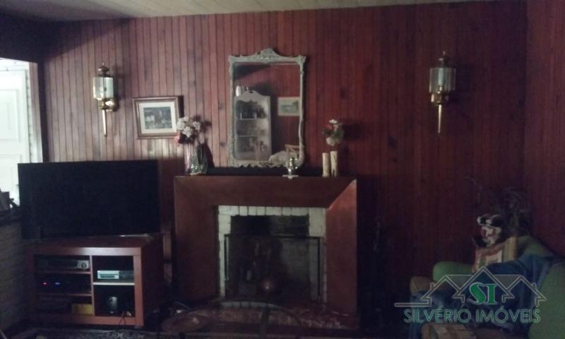 Casa à venda com 4 quartos, 220m² - Foto 17