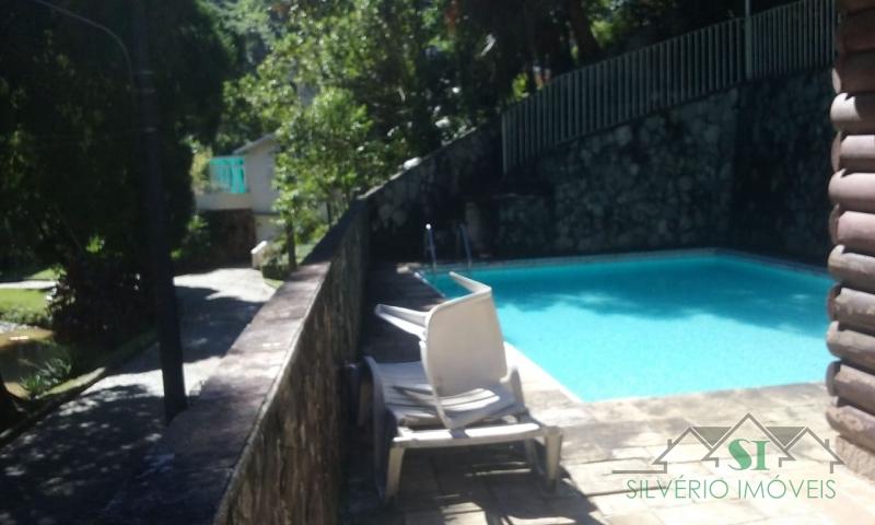 Casa à venda com 4 quartos, 220m² - Foto 7