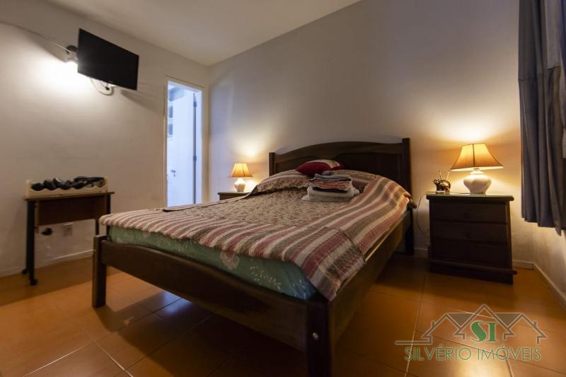 Casa à venda com 5 quartos, 500m² - Foto 14