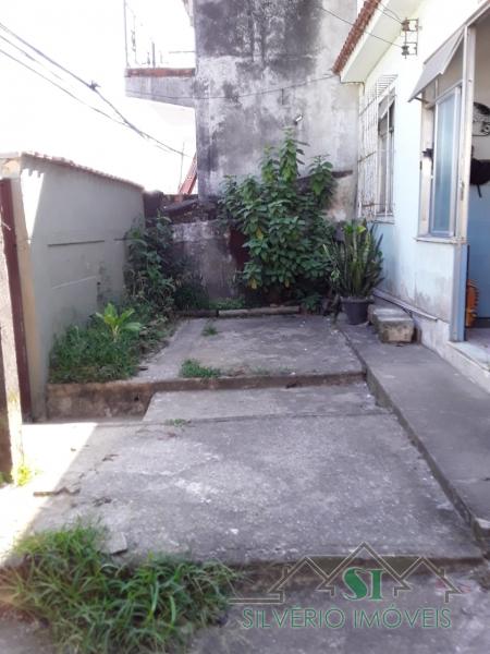 Casa à venda com 2 quartos, 65m² - Foto 5