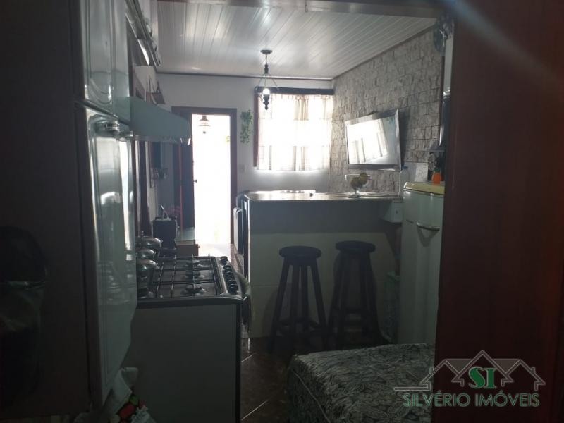 Apartamento à venda com 2 quartos, 61m² - Foto 4