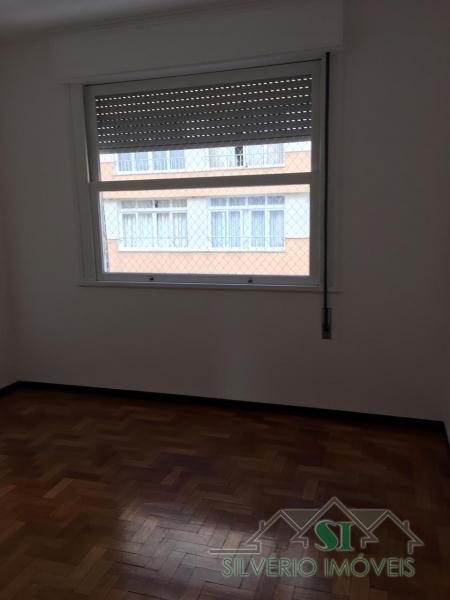 Apartamento à venda com 3 quartos, 120m² - Foto 11