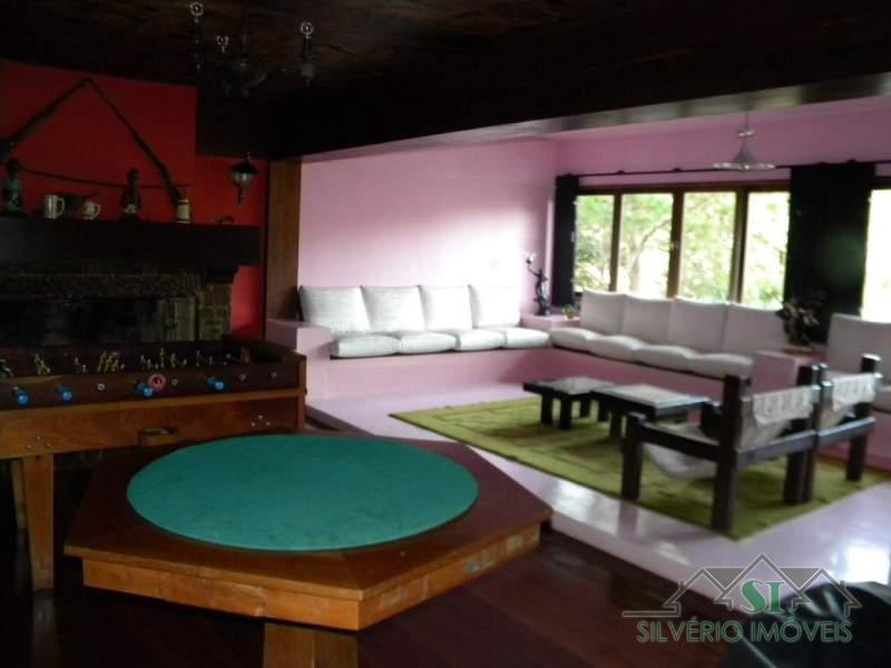 Casa à venda com 7 quartos, 300m² - Foto 9