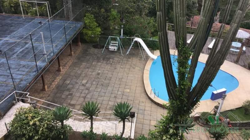 Casa à venda com 7 quartos, 300m² - Foto 16