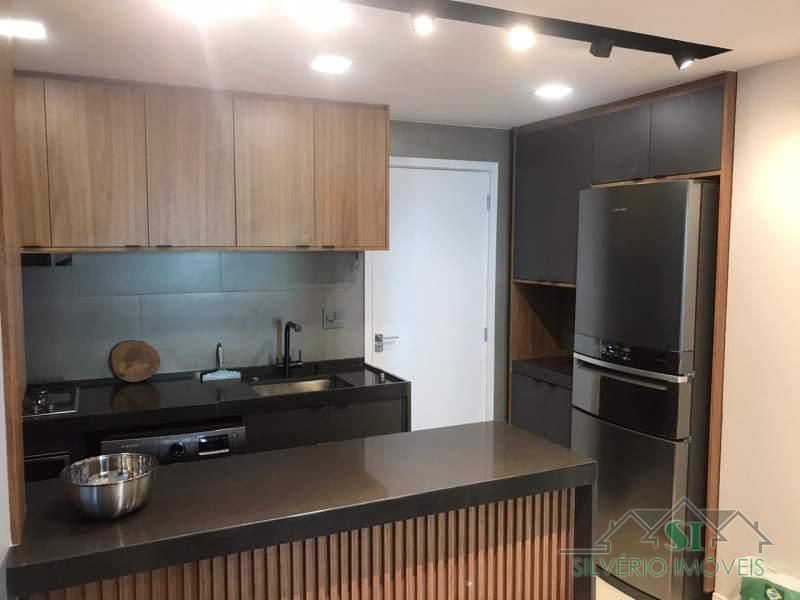 Apartamento para alugar com 1 quarto, 55m² - Foto 12
