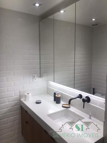 Apartamento para alugar com 1 quarto, 55m² - Foto 23