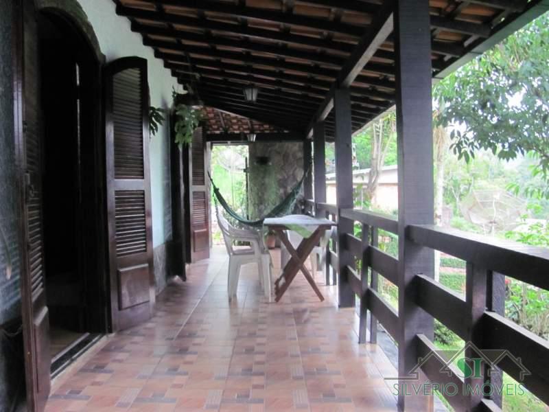 Casa à venda com 3 quartos, 300m² - Foto 17